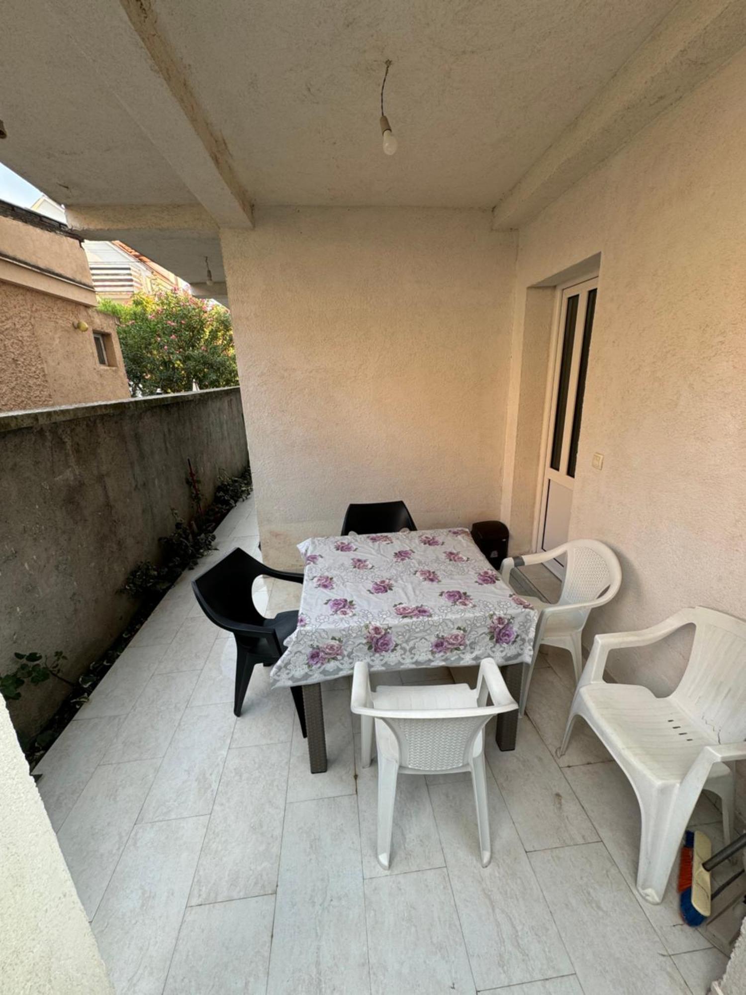 Apartment Perutovic ซูโตมอเร ภายนอก รูปภาพ