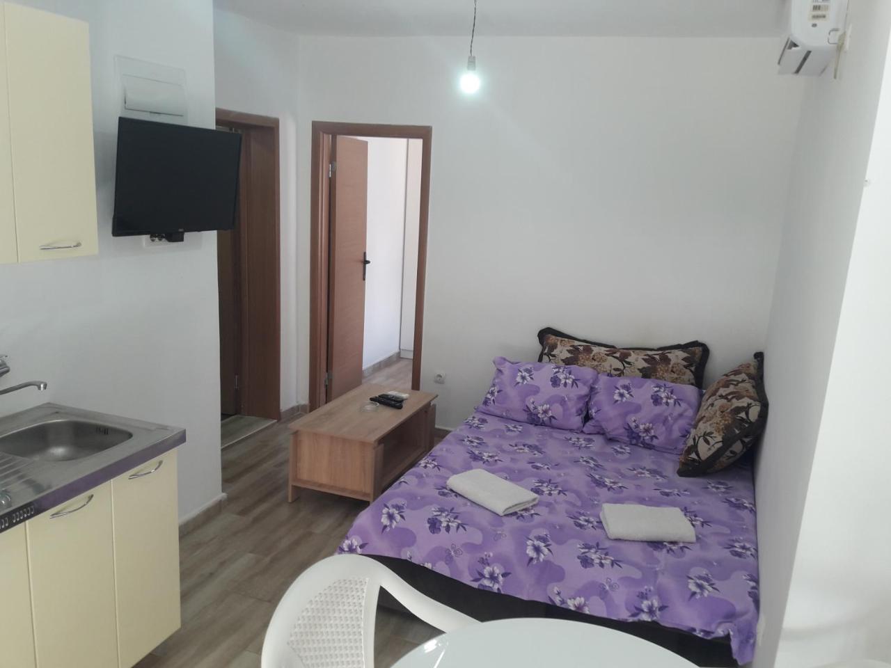 Apartment Perutovic ซูโตมอเร ภายนอก รูปภาพ